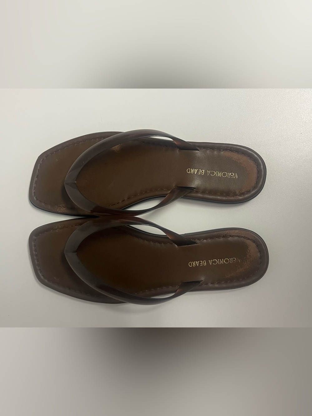 Veronica Beard Jelly Brown Flip Flop Sandals